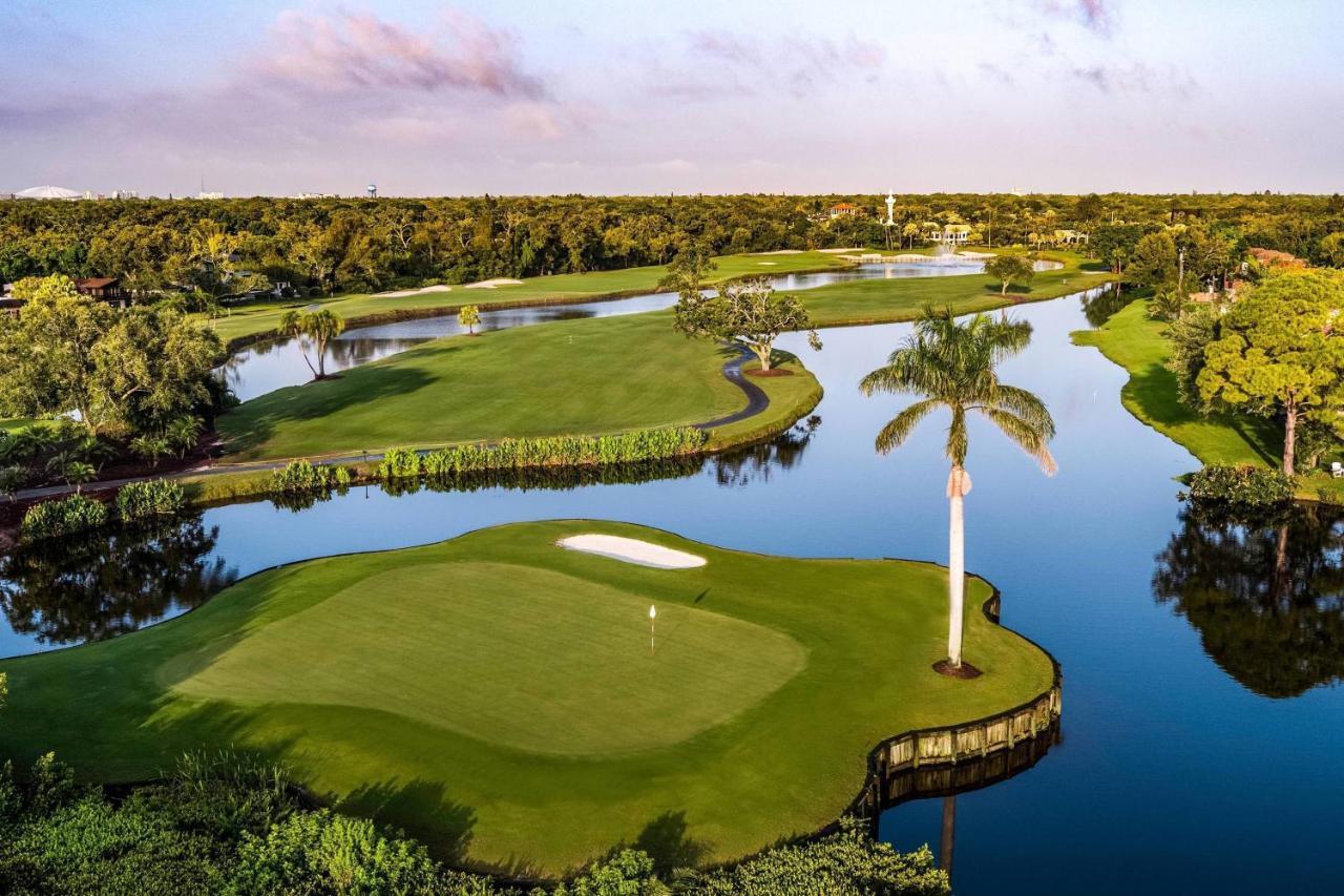 The Vinoy Resort & Golf Club, Autograph Collection Сейнт Питърсбърг Екстериор снимка